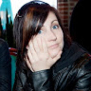 Meet your Posher, Carrie